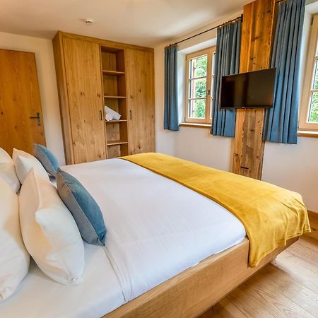 Graf Chiemo Suites - Direkt Am Chiemsee Mit Separatem Seezugang 切明 外观 照片