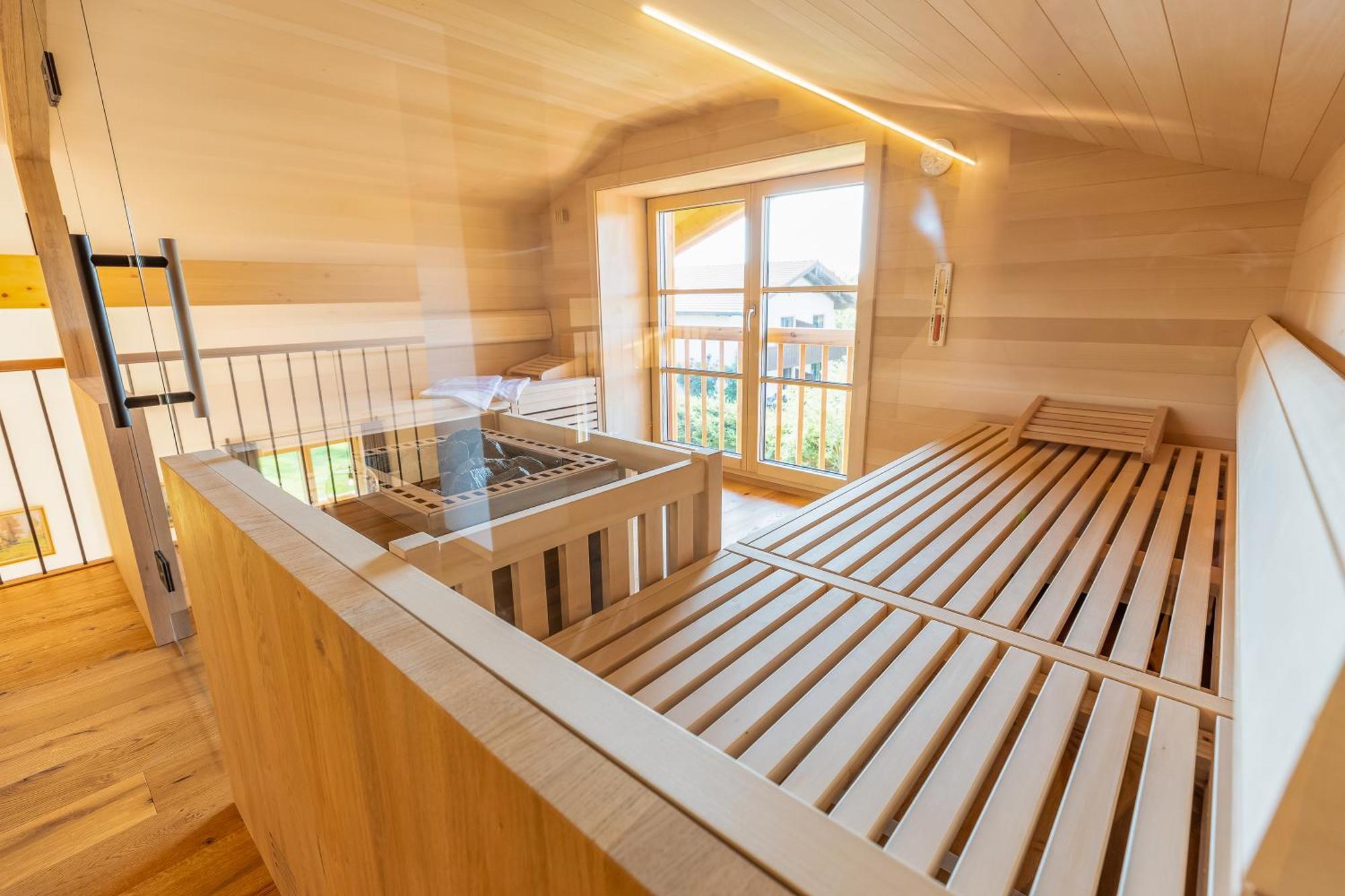 Graf Chiemo Suites - Direkt Am Chiemsee Mit Separatem Seezugang 切明 外观 照片