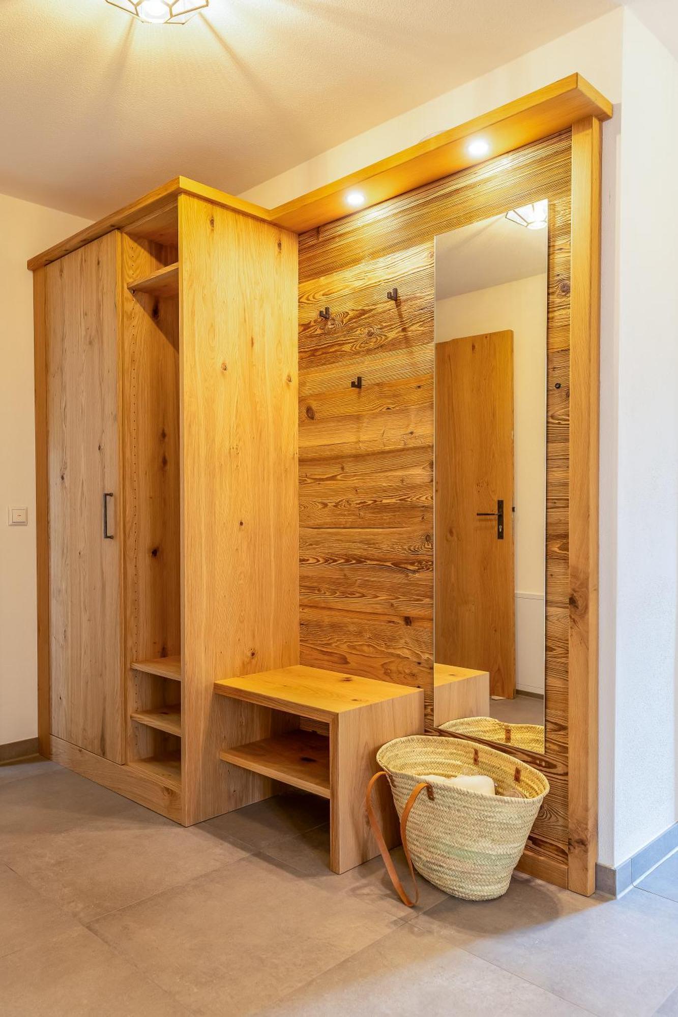 Graf Chiemo Suites - Direkt Am Chiemsee Mit Separatem Seezugang 切明 外观 照片