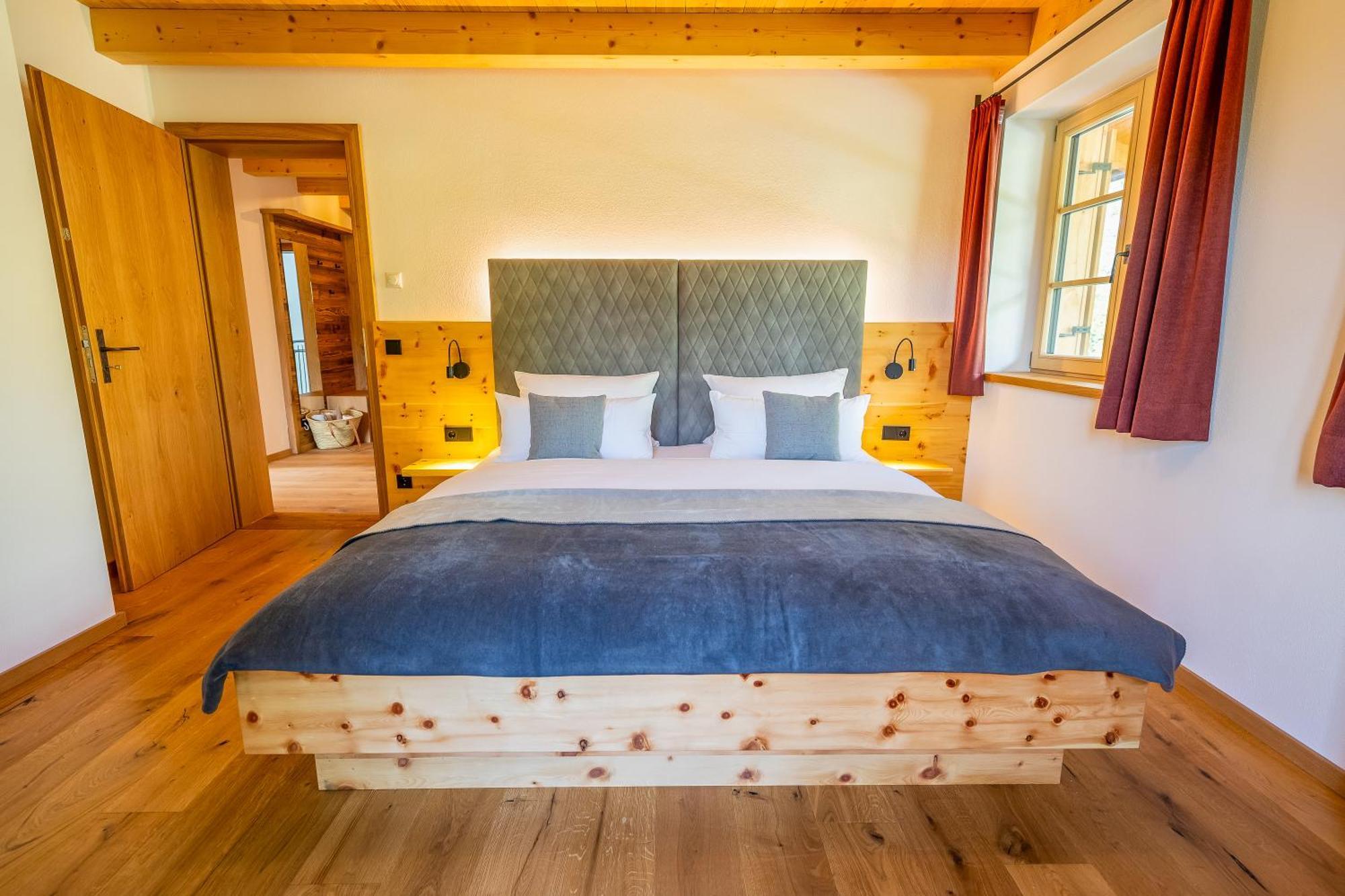 Graf Chiemo Suites - Direkt Am Chiemsee Mit Separatem Seezugang 切明 外观 照片