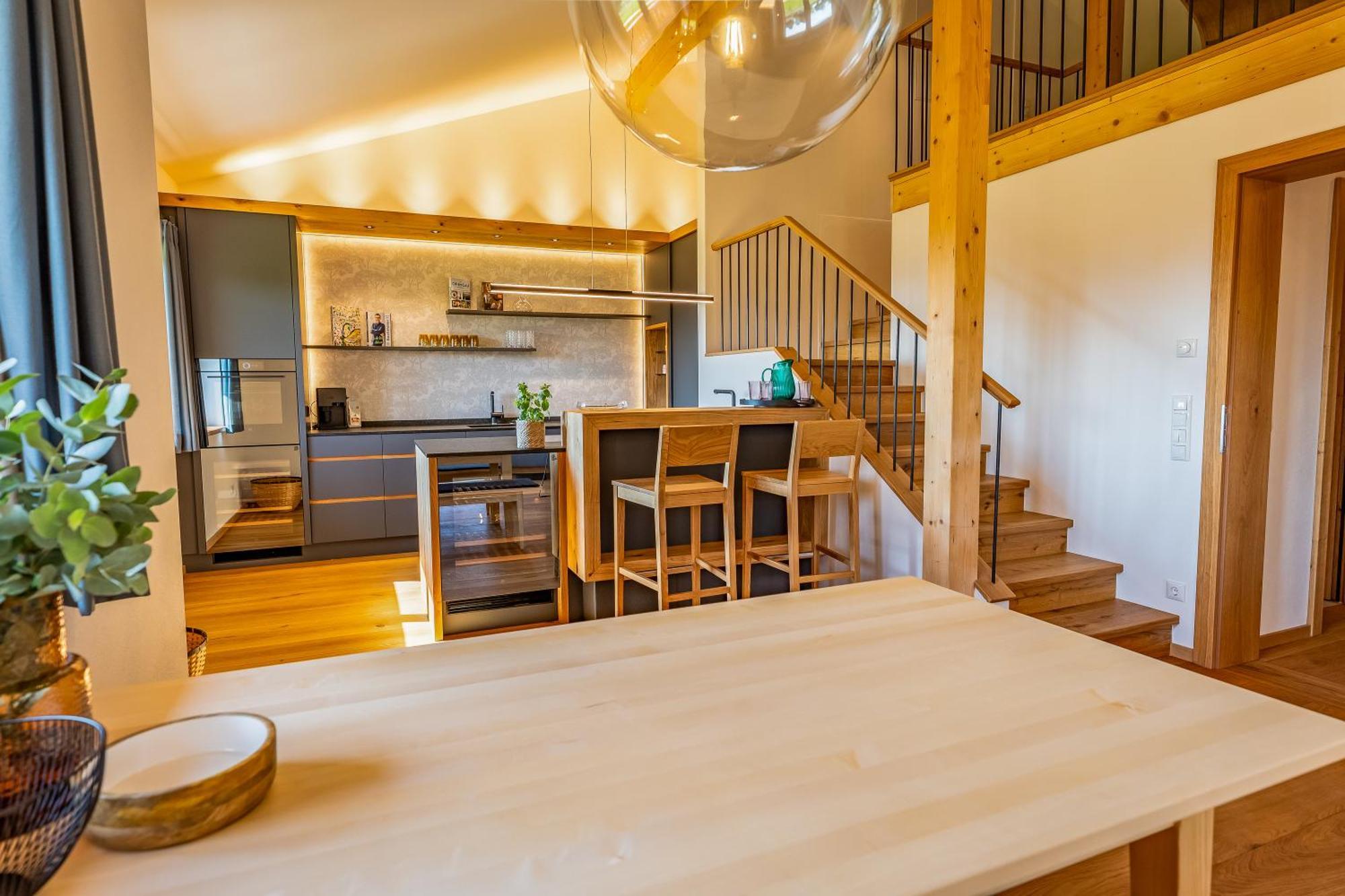 Graf Chiemo Suites - Direkt Am Chiemsee Mit Separatem Seezugang 切明 外观 照片