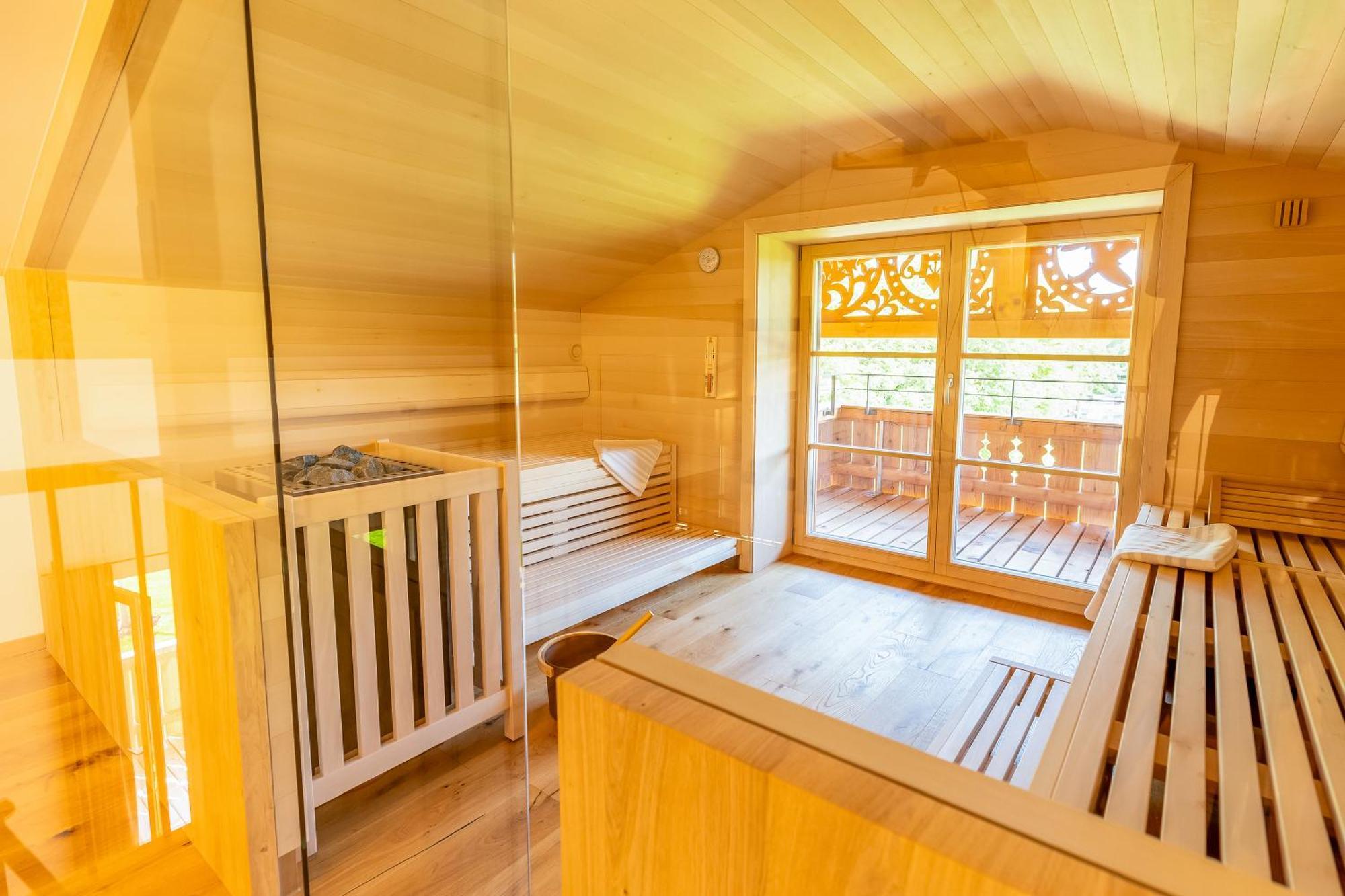 Graf Chiemo Suites - Direkt Am Chiemsee Mit Separatem Seezugang 切明 外观 照片