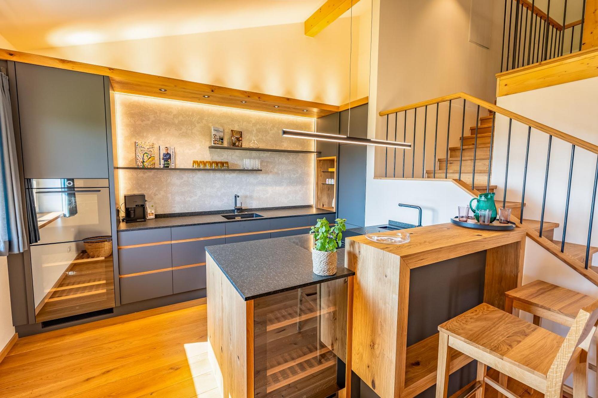 Graf Chiemo Suites - Direkt Am Chiemsee Mit Separatem Seezugang 切明 外观 照片