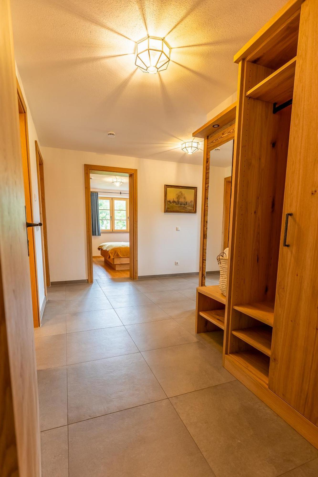 Graf Chiemo Suites - Direkt Am Chiemsee Mit Separatem Seezugang 切明 外观 照片